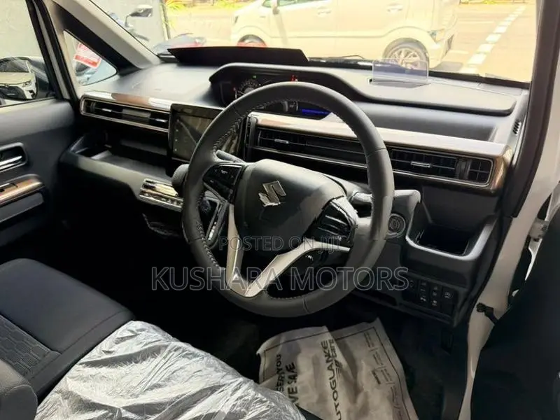 Suzuki Wagon R Custom Z 4way HUD 2025