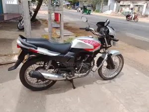 Hero CBZ 150 2005