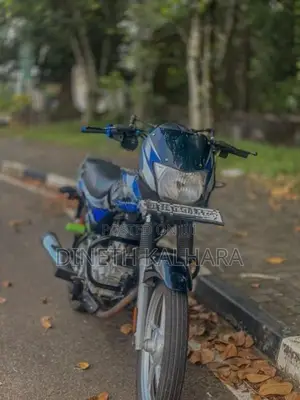 Bajaj CT100 2024