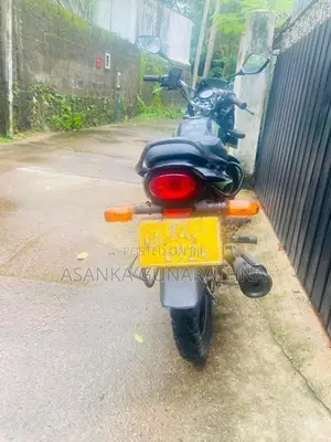 Bajaj Platina 125 2012