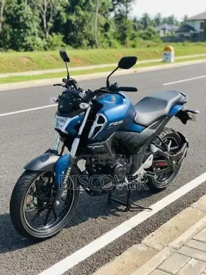 Yamaha Fzs V4 Matalic blue 2025