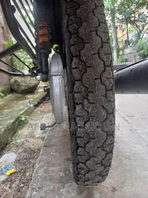 Bajaj CT100 2023