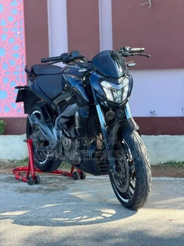 Bajaj Dominar 2017