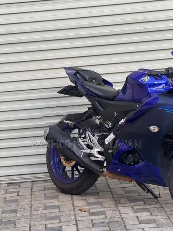 Yamaha R15 V4 2025