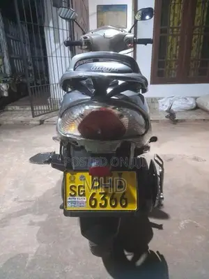 TVS Wego 110 2017