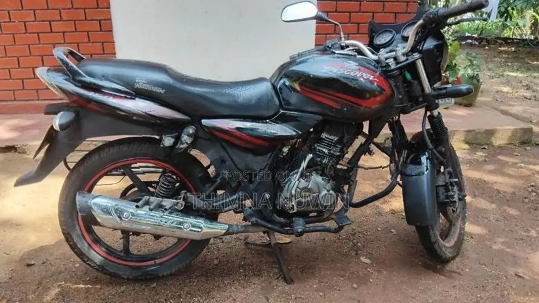 Bajaj Discover 150 2012