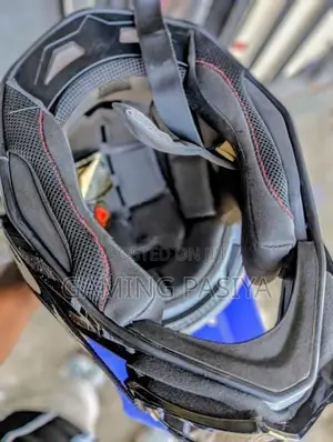 Pagaani Helmet