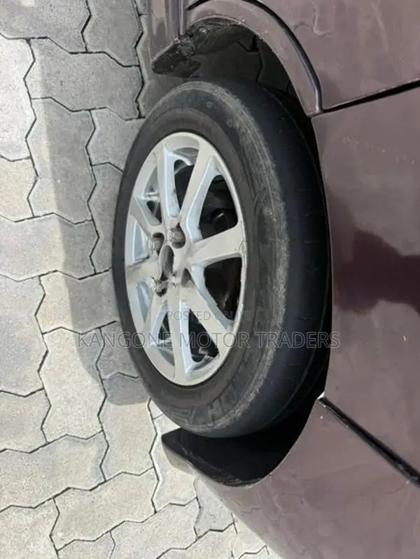 Daihatsu Attrai wagon S 320 2016