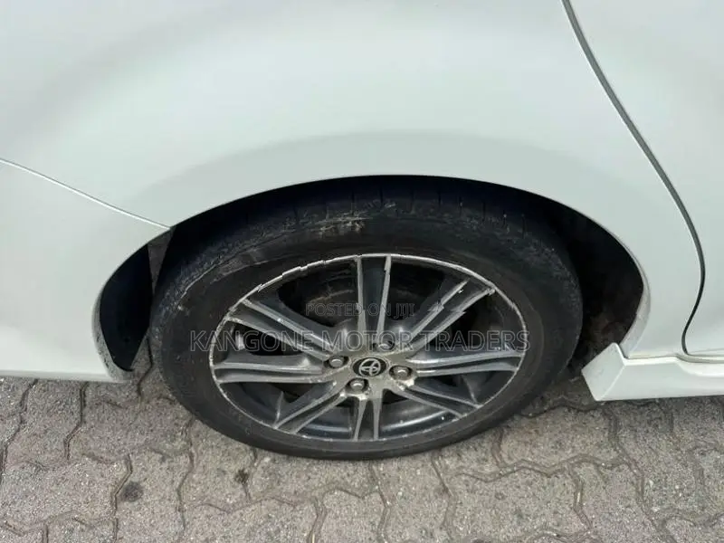Toyota Axio WXB 2017