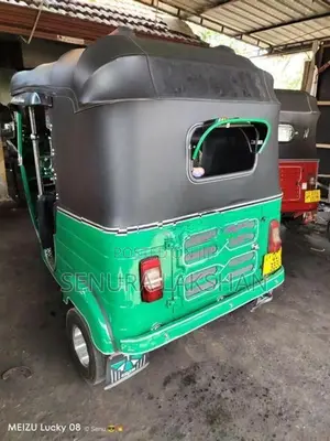 Bajaj RE 2 Storke 2005