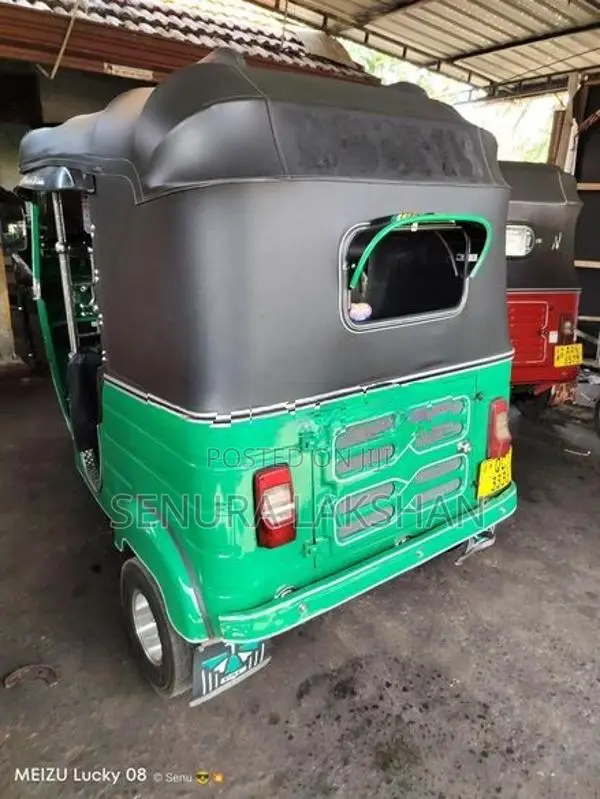 Bajaj RE 2 Storke 2005