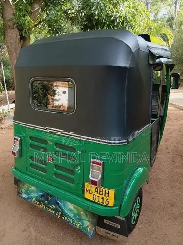 Bajaj RE 2016