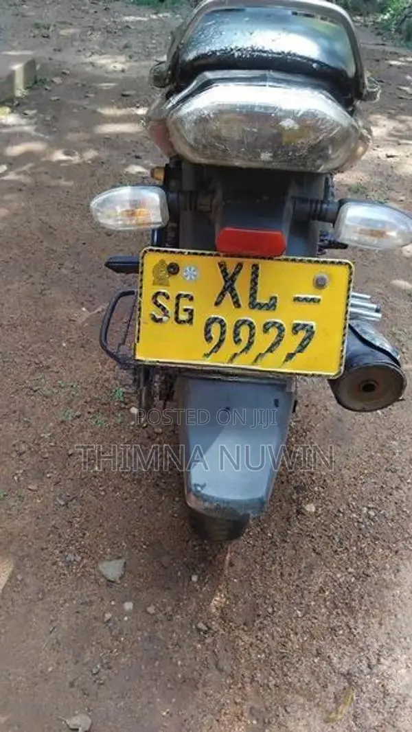 Bajaj Discover 150 2012