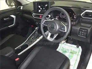 Daihatsu Rocky Premium G 2023
