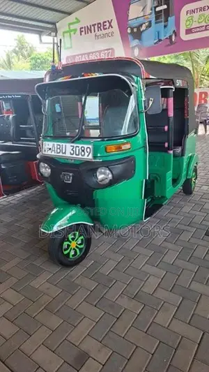 Bajaj RE 4 Stroke 2019