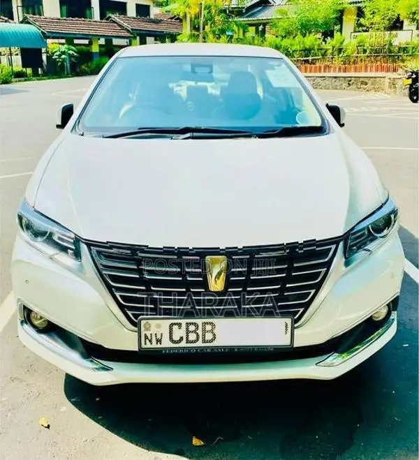 Toyota Premio 2018