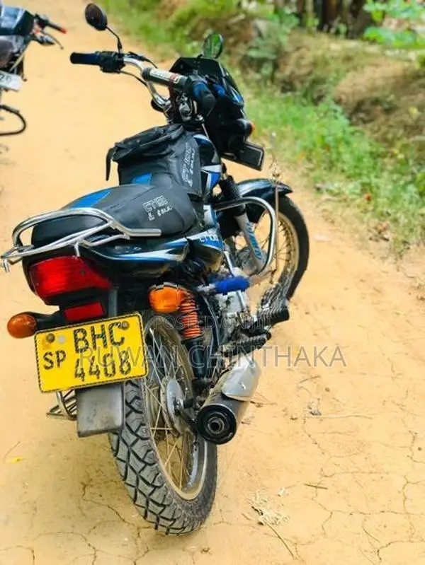 Bajaj CT100 ct 2018