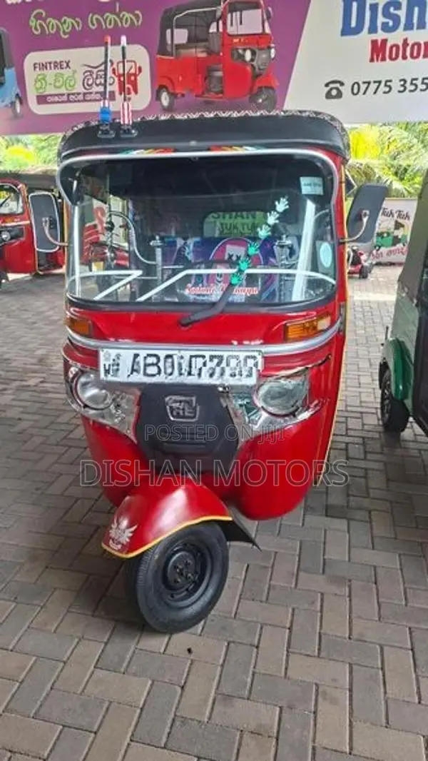Bajaj RE 4 Stroke 2015