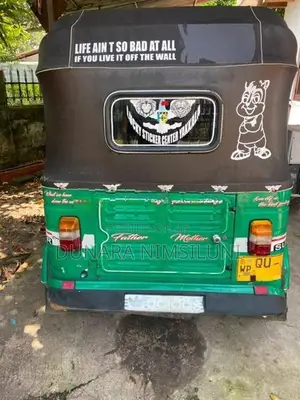 Bajaj RE 2009