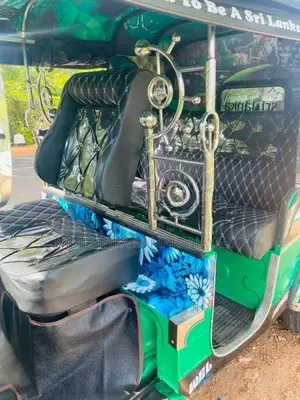 Bajaj RE Three Wheeler 2014