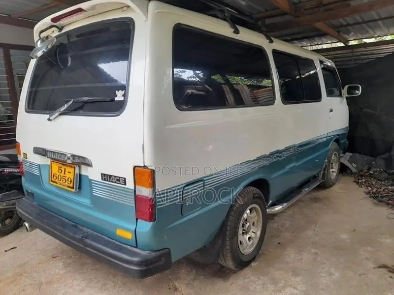 Toyota Hiace 1990 1985
