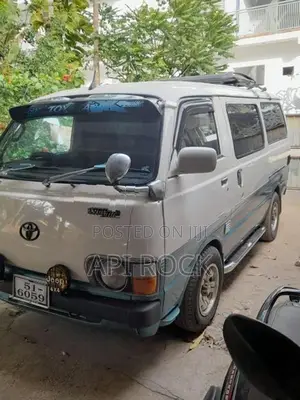Toyota Hiace 1990 1985