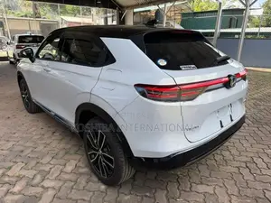 Honda Vezel Z Play 2025