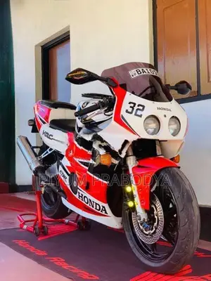 Honda CBR 250RR 2010