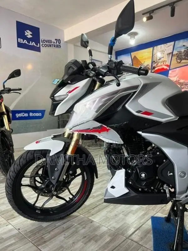 Bajaj Pulsar N160 Premium 2026