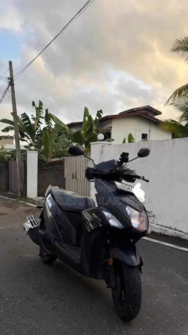 Yamaha Ray ZR 2018