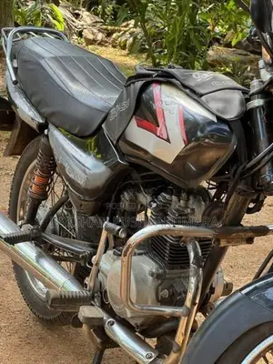Bajaj CT100 2008
