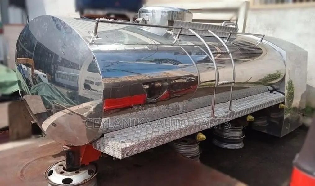 BOWSER TANK STAINLESS STEEL