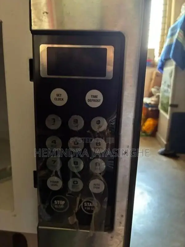 Microwave oven