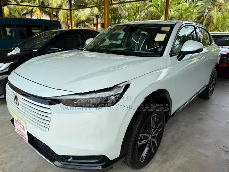 Honda Vezel Z Premium sounds 2026