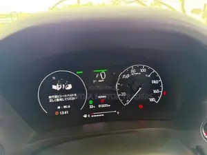 Honda Vezel Z Play Moonroof 2024