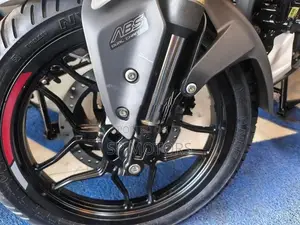 Bajaj Pulsar N160 Premium 2026
