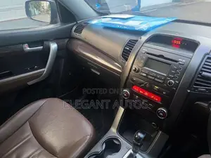 Kia Sorento 1-12 Options 2012