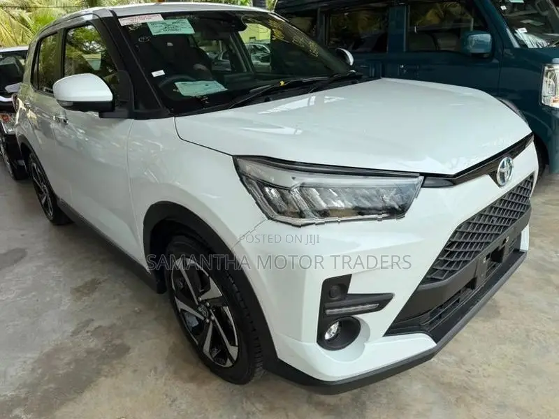 Toyota Raize Hybrid 2024
