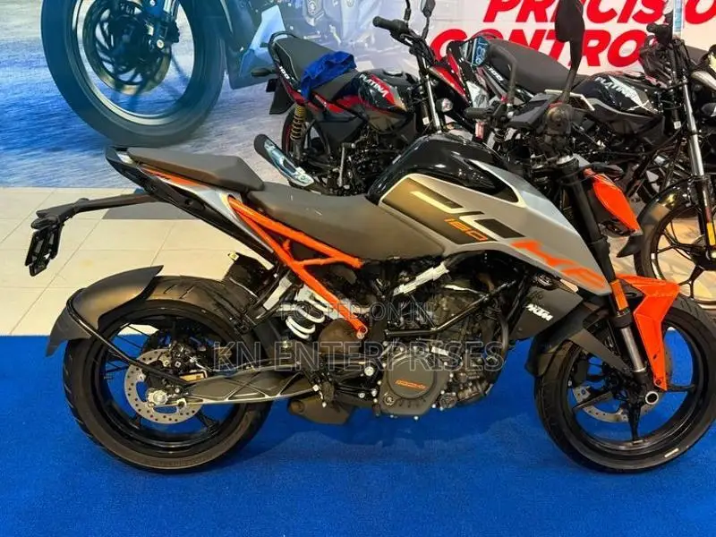 KTM Duke 160 2026