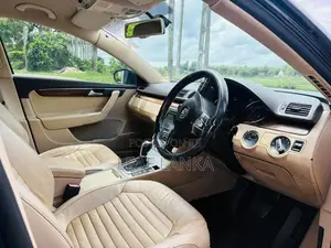 Volkswagen Passat 2012