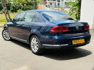 Volkswagen Passat 2012