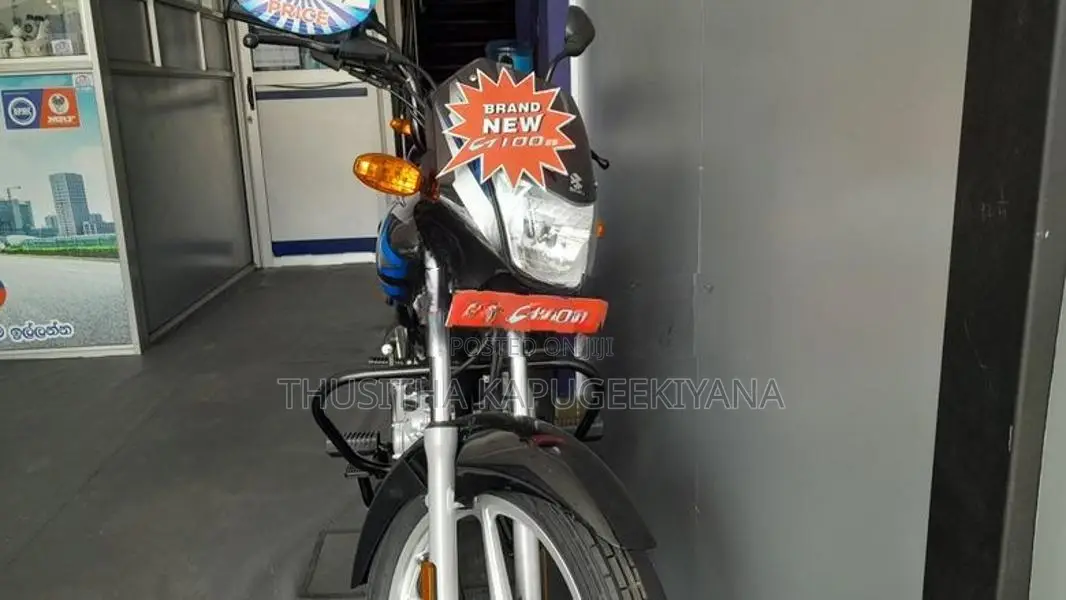 Bajaj CT100 2026