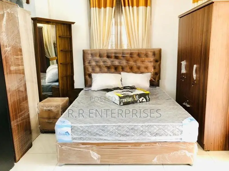 New 6*5 ft Cushion Divan Bed 72"*60"