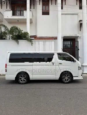 Toyota Hiace KDH TRH Super GL 2018