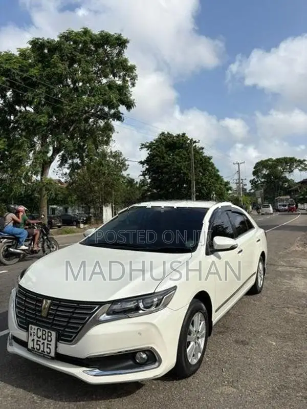 Toyota Premio G Superior 2017
