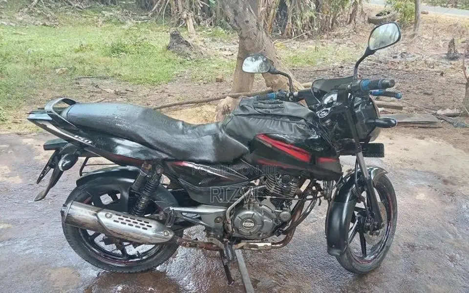 Bajaj Pulsar 150 2017