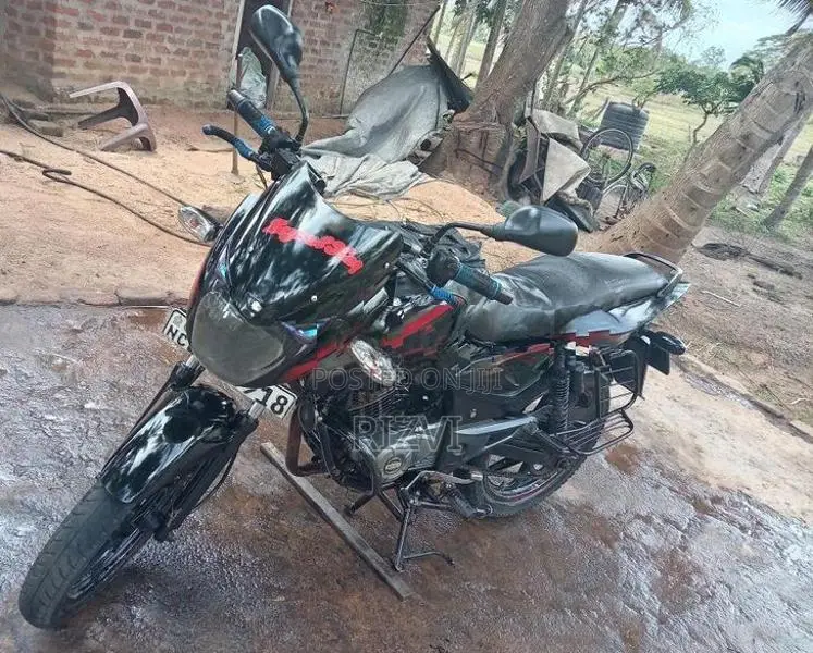 Bajaj Pulsar 150 2017