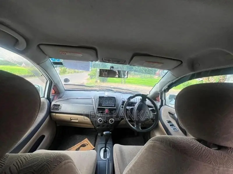 Suzuki Liana 2001