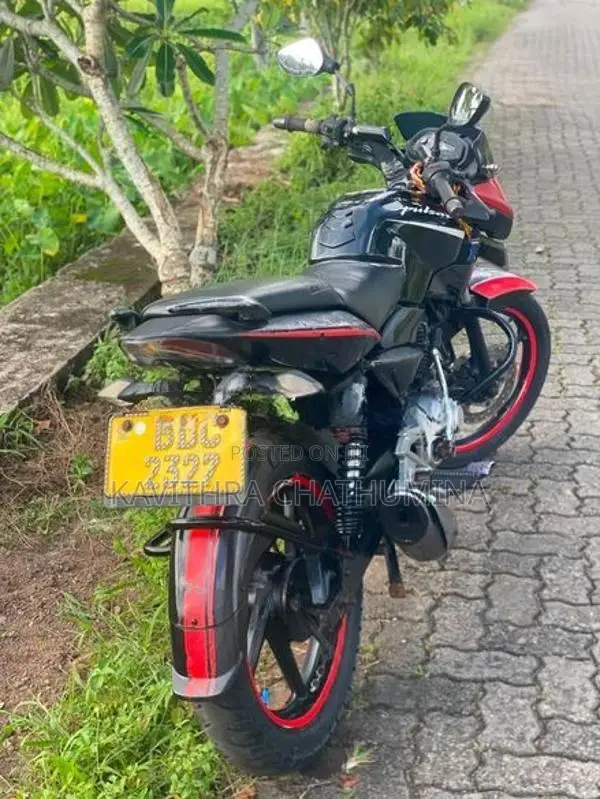 Bajaj Pulsar 135 2015