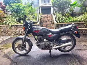 Honda CB 125 2026